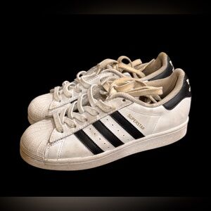 Adidas Kids Superstar Sneakers - White and Black size 4